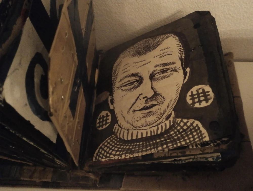 Lucrare din documentarea expoziției „Tara Loaded”, Tara von Neudorf. Foto: The re:art